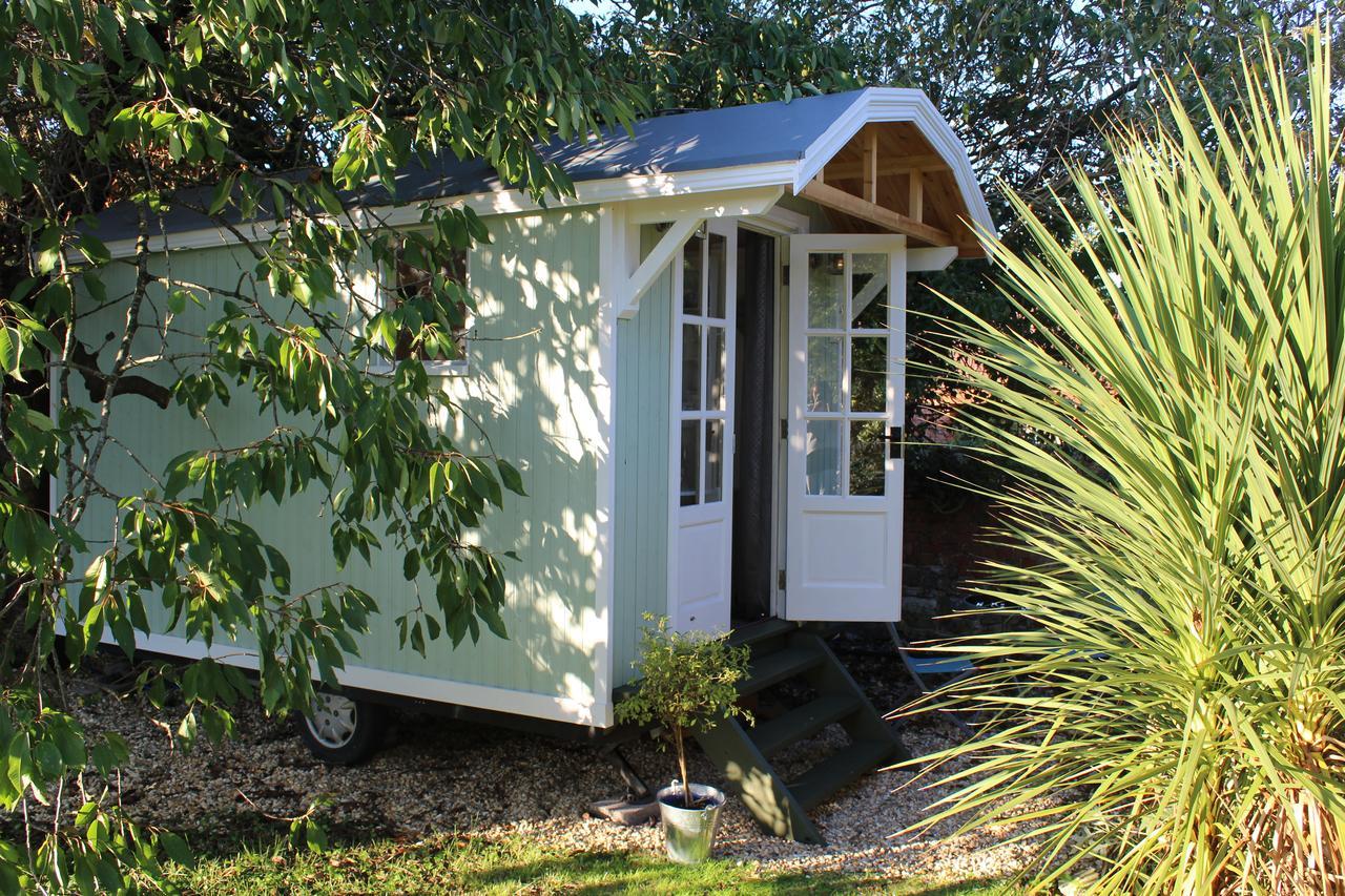 Little England Retreats - Cottage, Yurt And Shepherd Huts Othery ภายนอก รูปภาพ